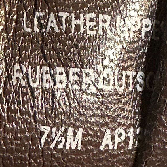 Women's size 7.5 Golden soft booties - Picture 9 of 13